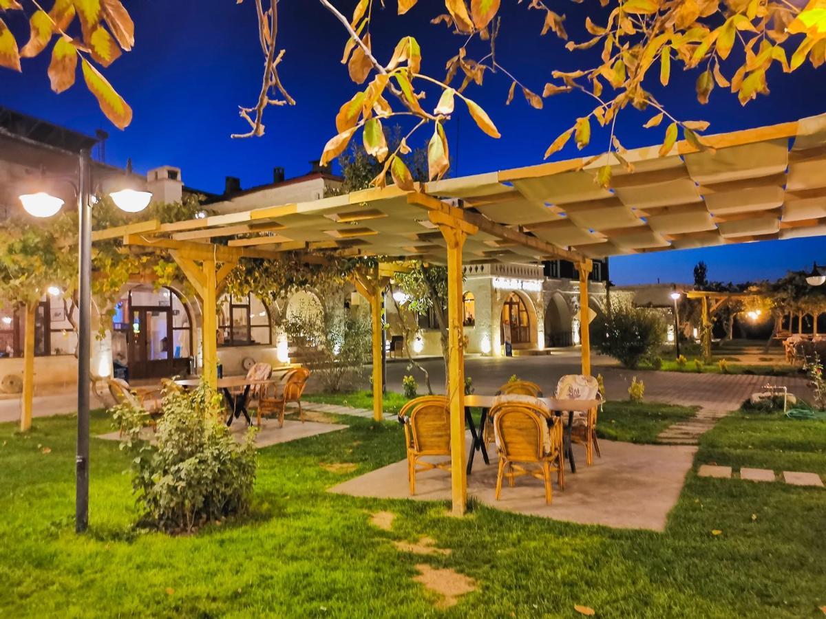 גורמה Garden Inn Cappadocia מראה חיצוני תמונה