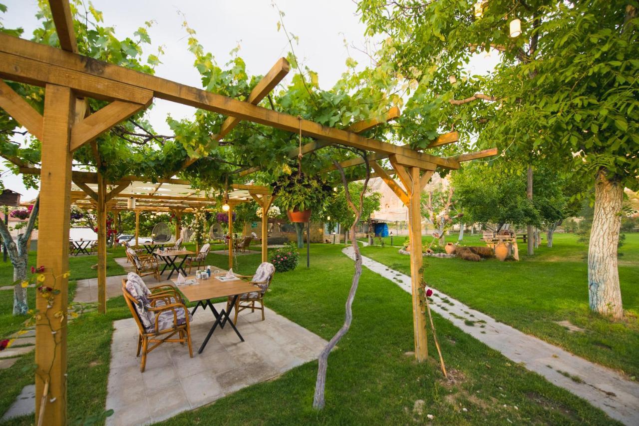 גורמה Garden Inn Cappadocia מראה חיצוני תמונה