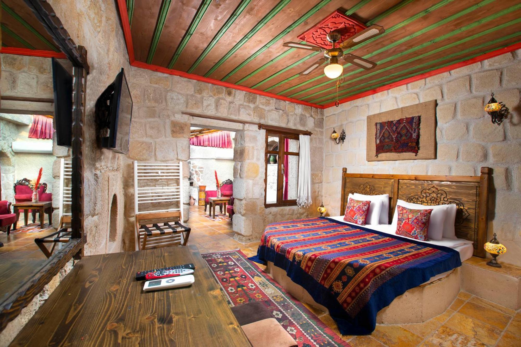 גורמה Garden Inn Cappadocia מראה חיצוני תמונה